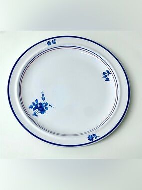 Vintage Discontinued Epoch Blue Tango Symmetry Four Dinner Plate